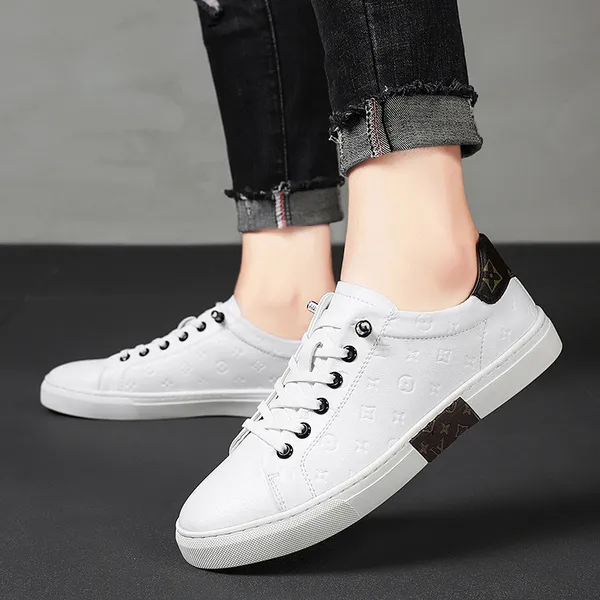 2022 New Fashion Embossed Sole Casual White Shoes Sneakers Men's Large Size