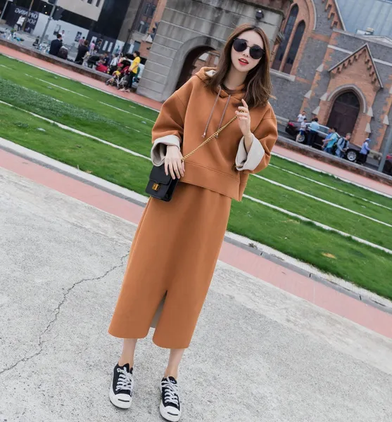 2019 autumn and winter women's fashion two sets of new Korean fashion students loose hooded sweater suit skirt loose feminine sweater suit for women sweater suit sweater suits for women and pans skirt