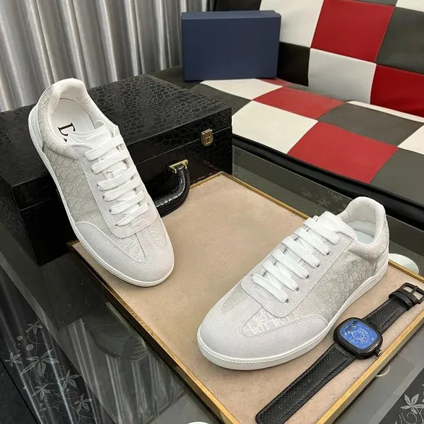 Men's low cut embroidered casual sneakers, men's luxury prom shoes, driving sports shoes